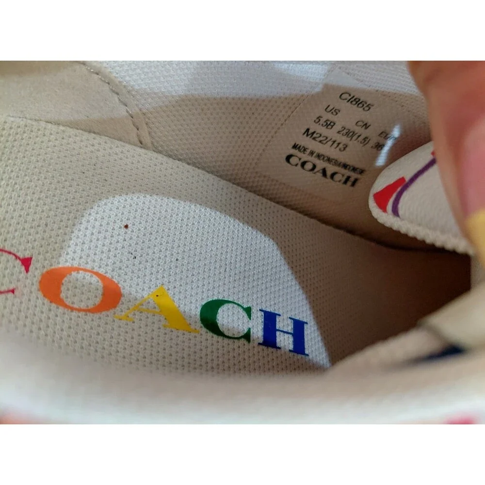 Coach Clip Low Top Sneaker In Rainbow Signature Canvas Women's Size 5.5B